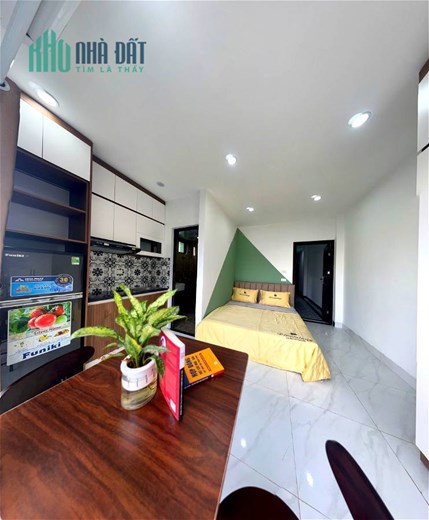 BÁN SIÊU PHẨM PHẠM VĂN ĐỒNG CCMN 60M2 5 TẦNG THANG MÁY DÒNG TIỀN 65TR/THÁNG