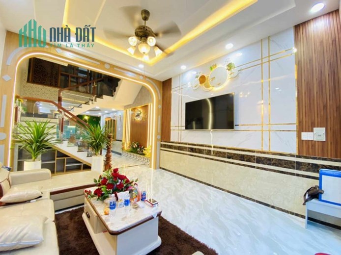Bán Nhà Huỳnh Văn Nghệ Tân Bình 4 Tầng Đẹp Giá 7 Tỷ 88