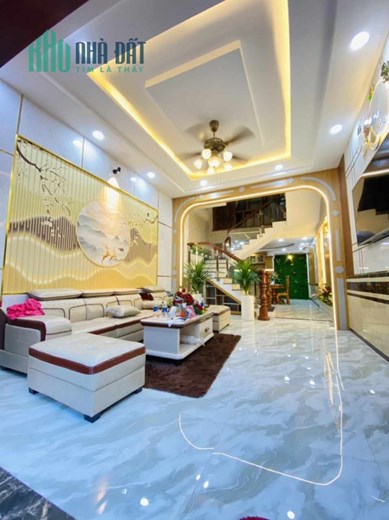 Bán Nhà Huỳnh Văn Nghệ Tân Bình 4 Tầng Đẹp Giá 7 Tỷ 88