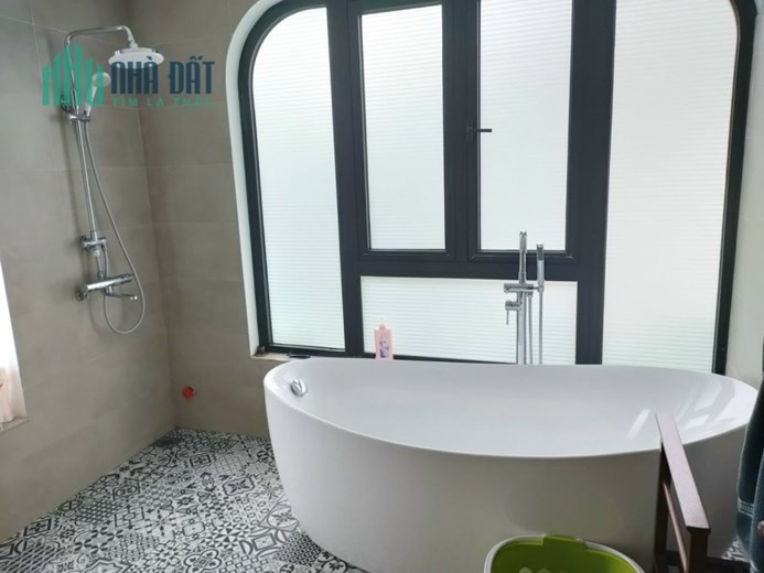 Bán nhà biệt thự Hoa Phượng An Khánh 315m tặng nội thất giá chỉ 23 tỉ