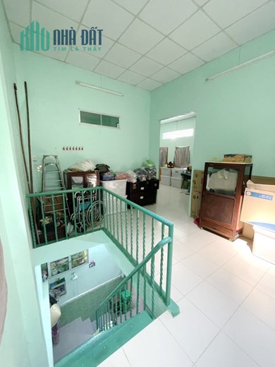 Nhà bán hẻm đường Cao Xuân Dục P12 Q8 Giá : 3.2 Tỷ (Thương lượng)