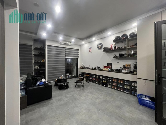 BÁN NHÀ MẶT PHỐ LÂM DU, BỒ ĐỀ, 60M, 5 TẦNG, THANG MÁY, MT 6M, KINH DOANH, 15 TỶ