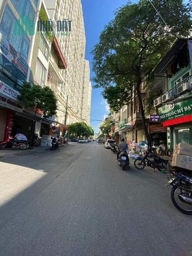 Đất phân lô Gần TIME CITY, ô tô vào nhà, nở hậu. dt 69m.