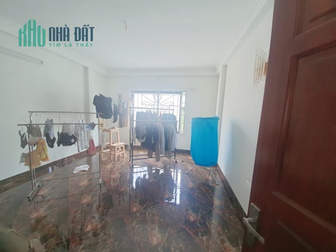 NHÀ KIM NGƯU 20M RA PHỐ ÔTÔ VÀO NHÀ Ô CHỜ THANG MÁY 3 THOÁNG KINH DOANH VĂN PHÒNG