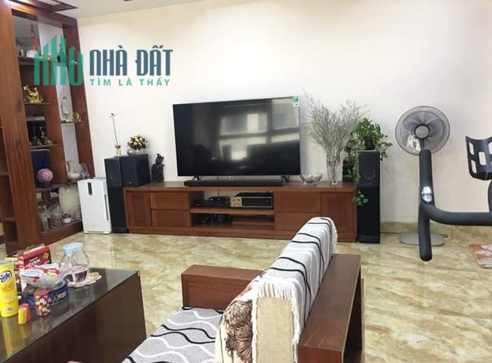 Căn hộ 96m2- 3PN Ngoại Giao Đoàn tầng trung BC Đông Nam 5 tỷ