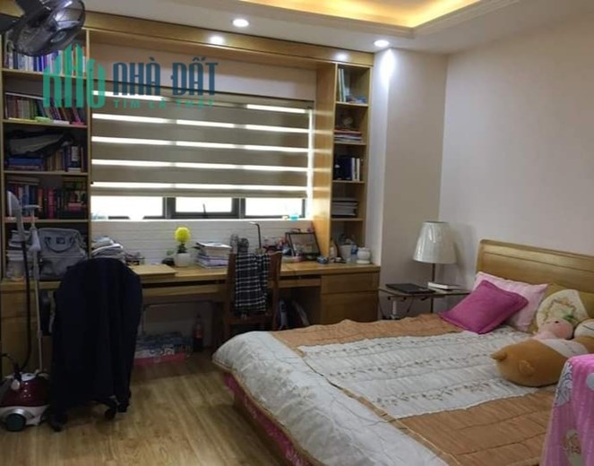 Căn hộ 96m2- 3PN Ngoại Giao Đoàn tầng trung BC Đông Nam 5 tỷ