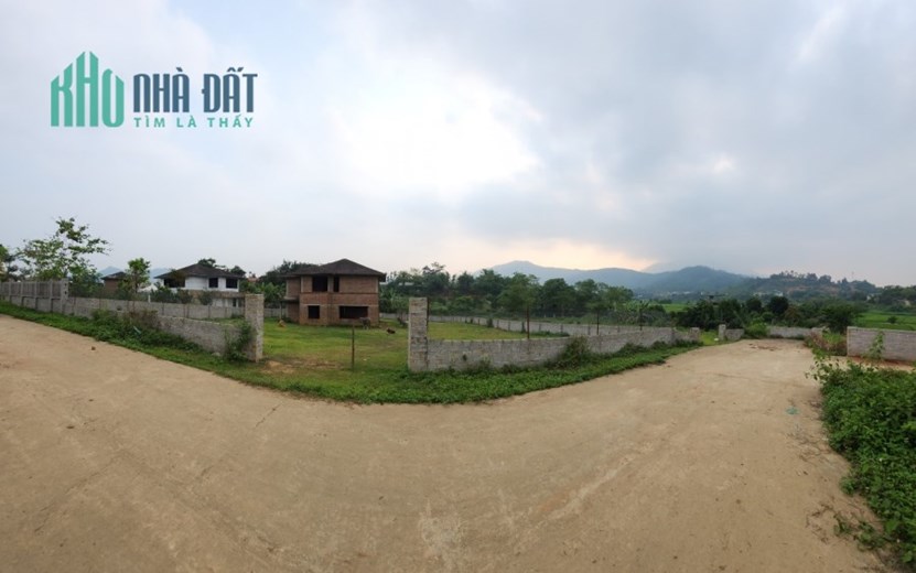 Chính chủ cần bán lô đất 1.232 m2 tặng nhà thô 2 tầng thổ cư 100m tại thôn Bài, xã Yên Bài, huyện