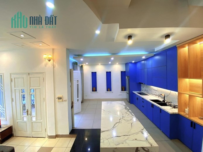 💥HOT💥Siêu phẩm Ba Đình 72m2, 4T ô tô tránh, vỉa hè, nội thất đẹp, sổ phân lô hơn 21 tỷ