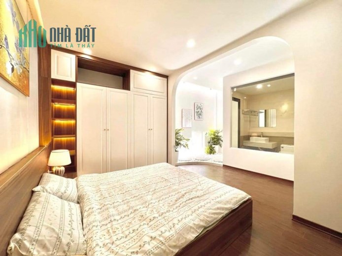 BÁN NHÀ TRUNG VĂN NHÀ MỚI FULL NỘI THẤT, LÔ GÓC, GARAGE Ô TÔ 40M NHỈNH  6 TỶ.