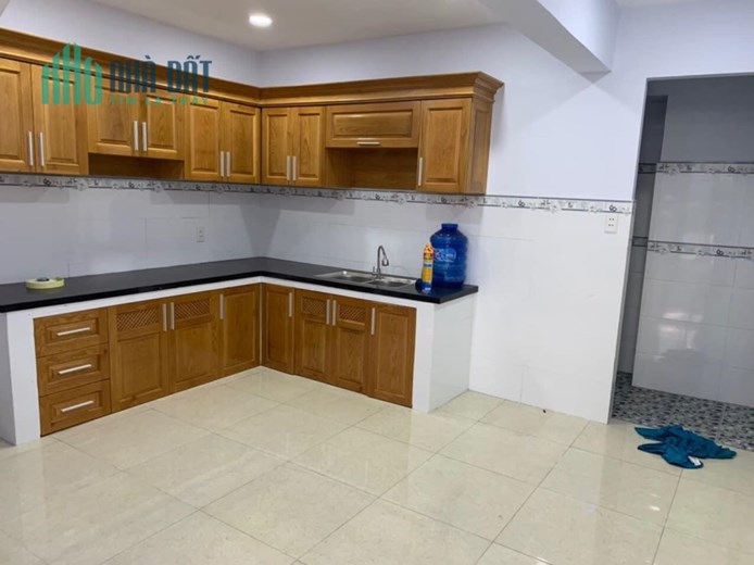 Chủ bán rất gấp, Nhà bến xe An Sương, 8x15m full thổ, nhỉnh 4 tỷ