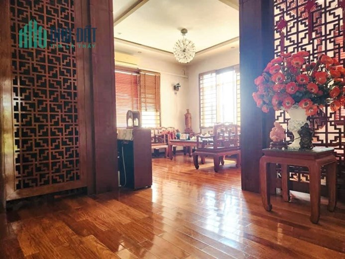 BT Khu Đô Thị Mới Nghĩa Đô 250/300m². 4 tầng “73.5 tỷ”. ( O94 lO7 l689. Mr Anh Đức )