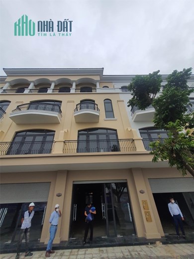 Cần Bán Gấp Căn Chà Là đông nam 64m 5xx tỷ VOCP 2
LH: O88.654I.988