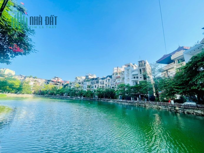 Bán nhà Võ Thị Sáu, ô tô, kinh doanh, sát hồ. 42m* 5T, hai mặt thoáng.