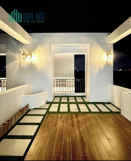 Bán nhà ngõ 52 Miếu Hai Xã, 45m 3 tầng phong cách Châu Âu giá 2.89 tỉ