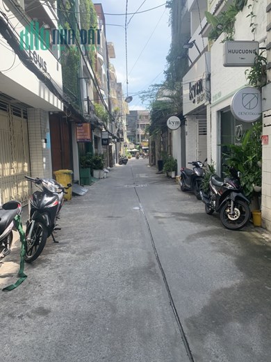 Cho thuê nhà nguyên căn hẻm xe tải ở 315/8B Lê Văn Sỹ, P13, Quận 3