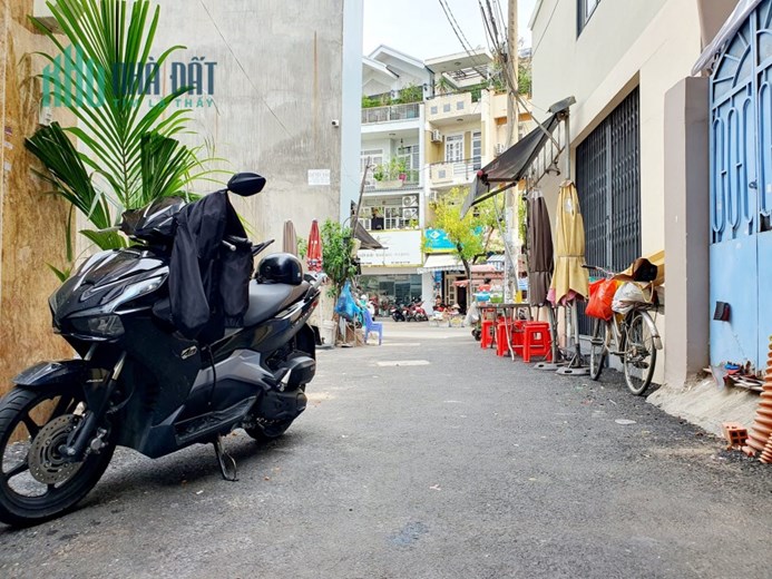 HẺM XE HƠI SÁT MẶT TIỀN - 3 CĂN LIỀN KỀ - NHÀ MỚI ĐẸP XÁCH VALI VÀO Ở NGAY