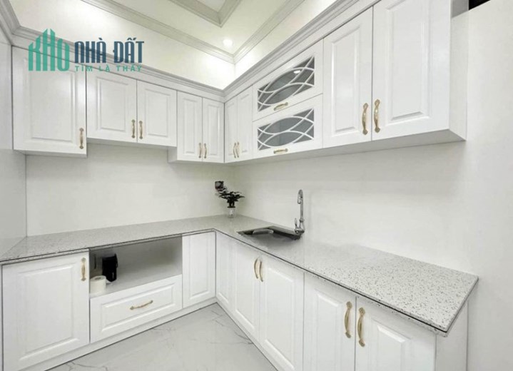 Bán nhà xây mới phố Miếu Hai Xã diện tích 55m 4 tầng sân cực rộng GIÁ 4.1 tỉ