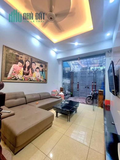 ⚜️ Bán nhà Phố VIP Xã Đàn, Đống Đa, Ô tô 7C Đỗ cửa, 67m2 4T MT 4.5m, Chỉ 13 Tỷ ⚜️