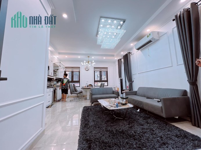 Nhà mặt phố Kim Hoa 50m2*5T, Thang máy MT 5.35M giá 12.9 Tỷ