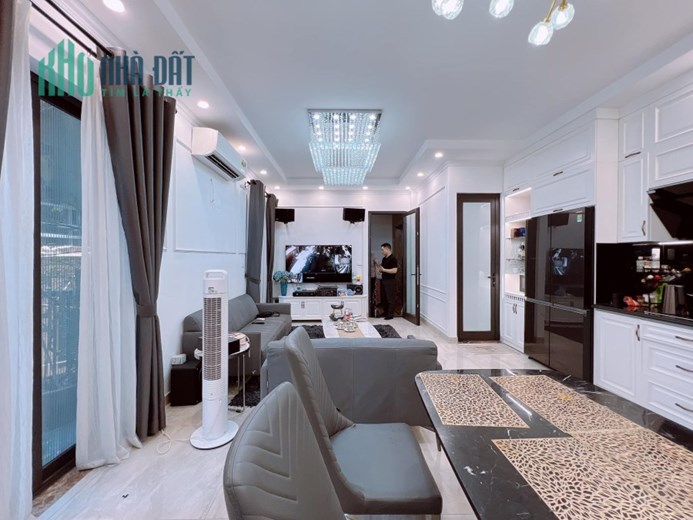 Nhà mặt phố Kim Hoa 50m2*5T, Thang máy MT 5.35M giá 12.8 Tỷ