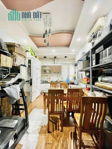 Bán nhà Võ Thị Sáu, Hai Bà Trưng 50m2*5 Tầng giá 12.5 Tỷ Lô góc