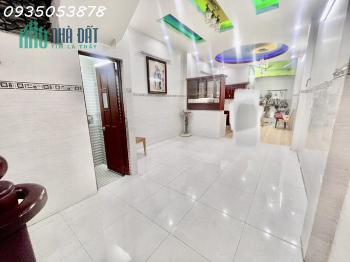 Bán Nhà 4 Tầng, 90M2, Mặt Tiền Khu Tân Hương Tân Phú, Chỉ 11 Tỷ xxx.
