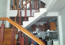 Nhà Dung Sĩ Thanh Khê, gần ĐH Thương Mại, 4 tầng, 4 PN, 1.x tỷ