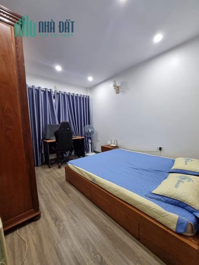 Bán ngôi nhà 42m2 phố An Dương, Tây Hồ Chủ tự xây 3 ngủ 10m 2 Ô tô đua 3.2 Tỷ