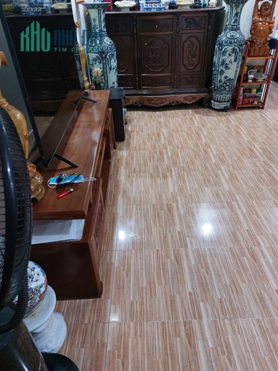 Bán ngôi nhà 41m2 phố Nghi Tàm, Tây Hồ Dân xây 3 phòng ngủ 10m Ô tô đua 3.1 Tỷ