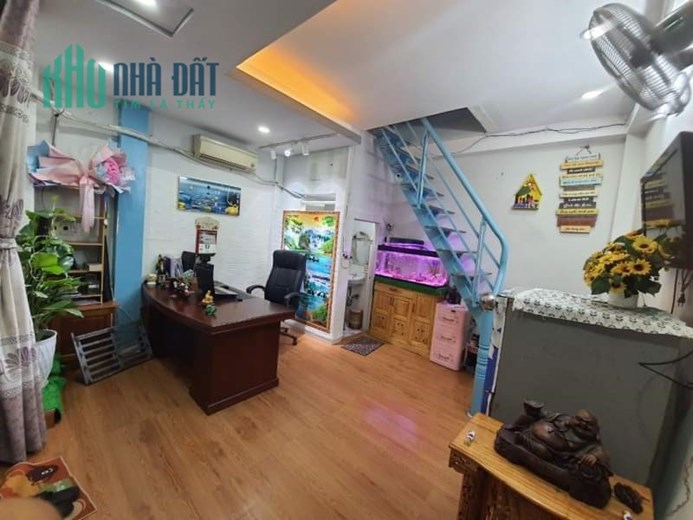 Siêu Phẩm Nhà Nhỏ Xinh Đường Bùi Thị Xuân- Phường 2- Tân Bình Chỉ Hơn 3tỷ.