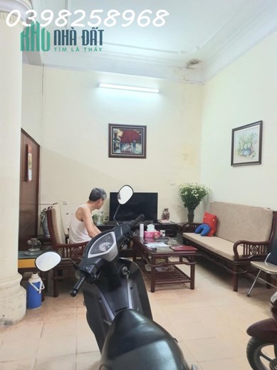 BÁN NHÀ THỊNH QUANG, 45m2x 3T, MT7.2m, Ô TÔ ĐỖ CỔNG, LÔ GÓC, KINH DOANH, CHỈ NHỈNH 4 TỶ