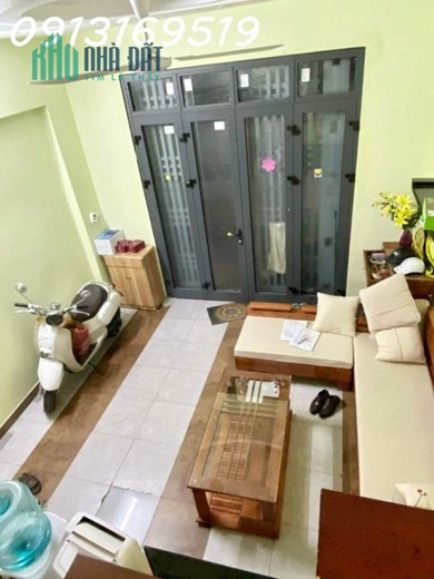 BÁN NHÀ THỊNH QUANG, 38m2x 4T, MT3.5m, Ô TÔ ĐỖ CỔNG, LÔ GÓC, KINH DOANH, CHỈ NHỈNH 3 TỶ