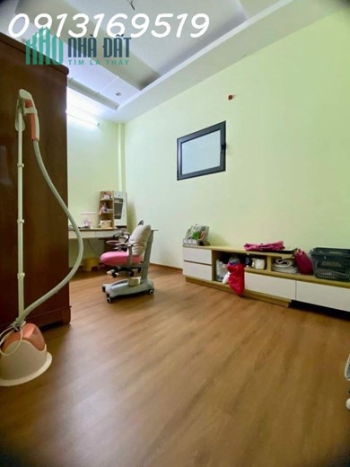 BÁN NHÀ THỊNH QUANG, 38m2x 4T, MT3.5m, Ô TÔ ĐỖ CỔNG, LÔ GÓC, KINH DOANH, CHỈ NHỈNH 3 TỶ