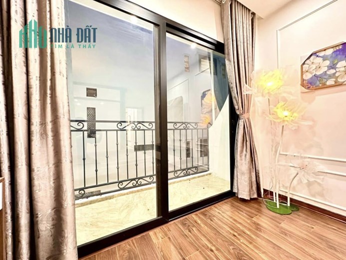 Bán Nhà Ngõ 2 Kim Hoa (452 Lê Duẩn) 41m2 5 Tầng  Nhà Đẹp