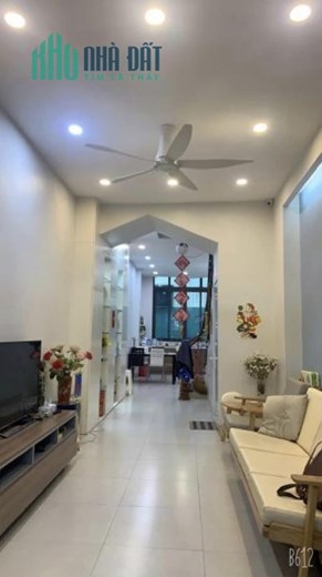 Bán nhà thoáng 2 mặt tại Ba Đình, nhà đẹp, nội thất VIP