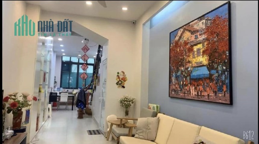 Bán nhà thoáng 2 mặt tại Ba Đình, nhà đẹp, nội thất VIP