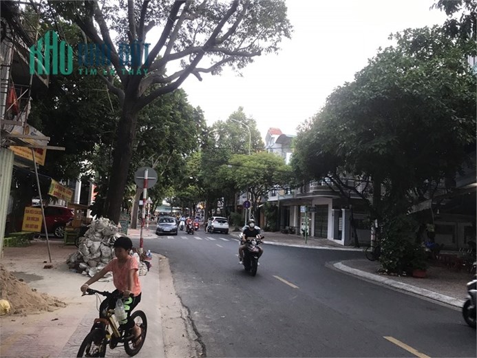 Cho thuê mặt bằng kính đẹp đường hoàng văn thụ p7, tpvt