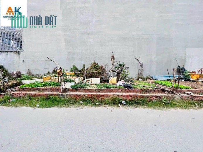 Bán gấp đất 96m2, đường thông 8m đất 3 mặt tiền khu VIP Linh Trung, TP Thủ Đức.