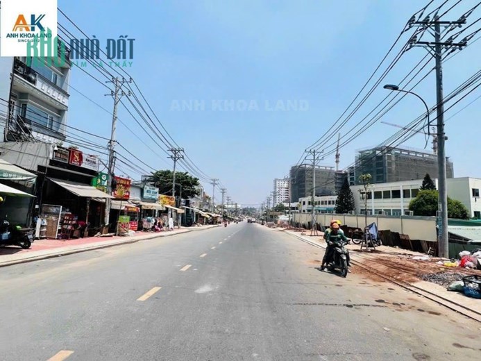 Bán gấp đất 96m2, đường thông 8m đất 3 mặt tiền khu VIP Linh Trung, TP Thủ Đức.