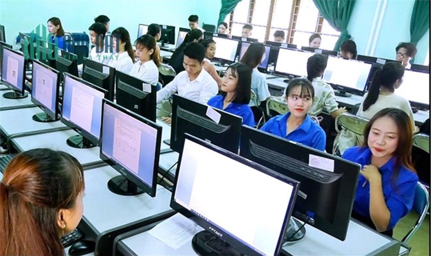 Bán hoặc Cho Thuê Trường Cao Đẳng Mặt Tiền Hà Huy Giáp, Q12