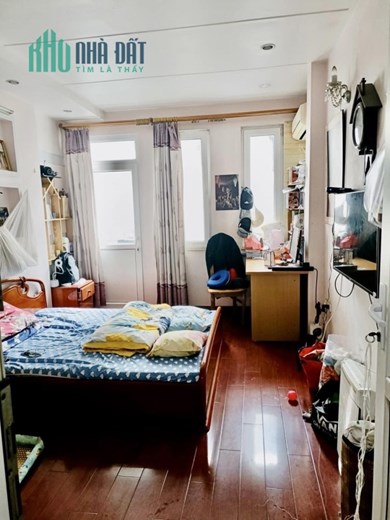 Bán nhà phố Thái Thịnh, ô tô vào nhà, ngõ ô tô tránh