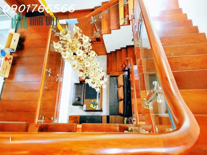 Biệt Thự Vip KĐT Linh Đàm, Mặt Phố Nguyễn Duy Trinh 256m x 5T, Giá hơn 55 tỷ.