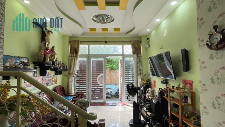 Bán nhà Trường Chinh phường Tân Hưng Thuận QUẬN 12, 4 tầng 33m2, khu dân cư, giá giảm còn 3.5 tỷ