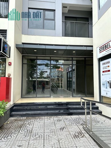 Chính chủ cho thuê hoặc bán mặt bằng Shophouse Vinhomes Grand Park Quận 9.