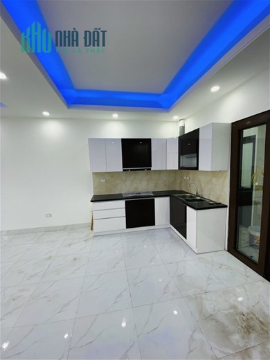 Bán gấp nhà mới 50m2x5T Tây Sơn, Đống Đa - Gara ô Tô, kinh doanh 12,5 Tỷ.