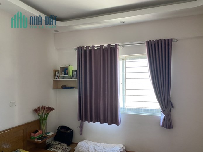 Bán nhanh CHCC Vườn Xuân - Nguyễn Chí Thanh giá 4,19 tỷ, DT 100m2, ở luôn