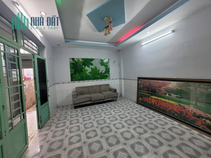 CHỦ GẤP BÁN LO CÔNG VIỆC 60M2 CHỈ 3T350 TL CỰC RẺ 
TT GÒ VẤP - GẦN HẺM XE HƠI - 2L - 4PN - KHU DÂN