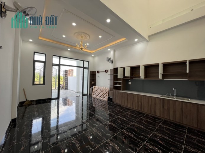 Nhà biệt thự pháp tại tổ dân phố 1 P. Khánh Xuân.