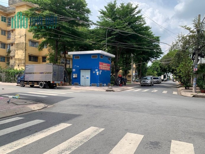 MẶT TIỀN 3 TẦNG-CẠNH BÔNG SAO-NGANG KHỦNG 8x25M2- NHỈNH 16 TỶ-  XE TẢI TỚI NHÀ- SÂN Ô TÔ RỘNG RÃI-