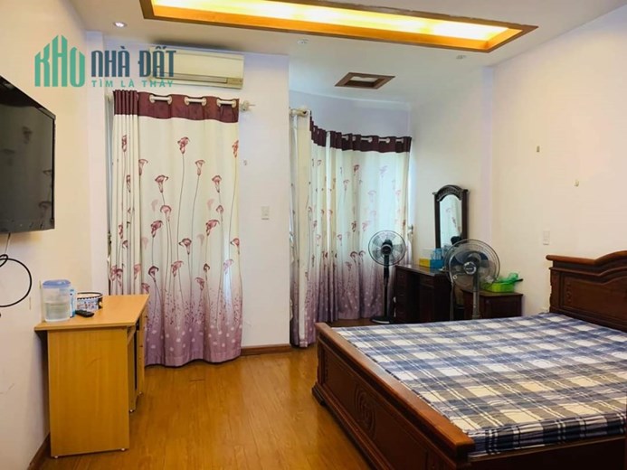 Phạm Văn Đồng 58m x 6T- Gara- gần phố- MT 4m- chỉ 6 tỷ